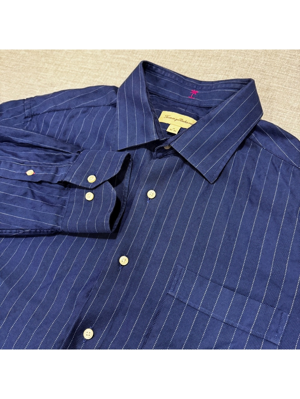 Tommy Bahama Men’s Blue Dress Shirt Long Sleeve Button Up Size XL